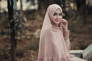 Menjadi Muslimah yang Disayang Rasulullah